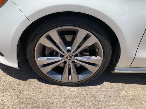 Used 2018 Mercedes-Benz CLA 250 image 22