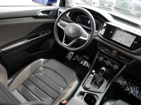 Certified 2023 Volkswagen Taos SEL image 9