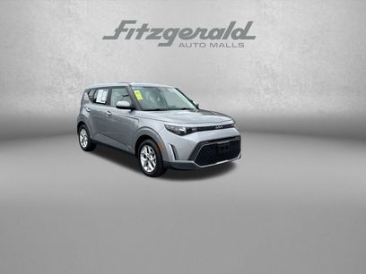 Used 2024 Kia Soul LX w/ Option Group 015