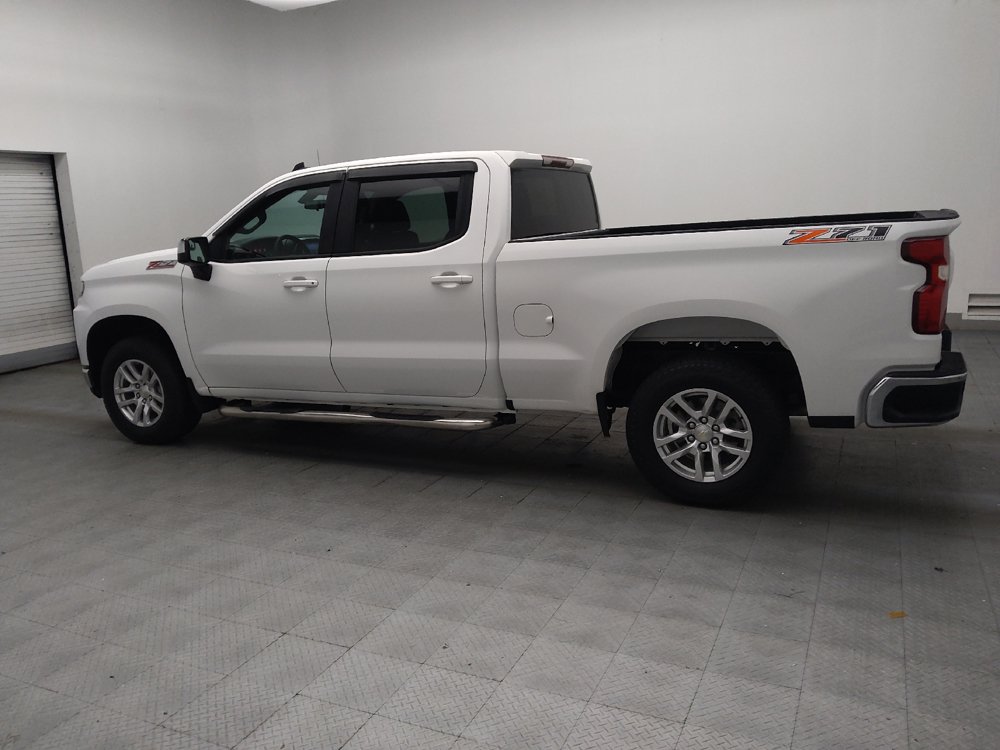 Used 2020 Chevrolet Silverado 1500 LT w/ Z71 Off-Road Package AWD/4WD image 3