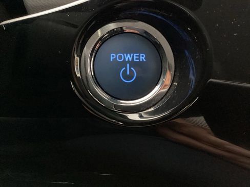 Used 2022 Toyota Prius LE FWD image 17