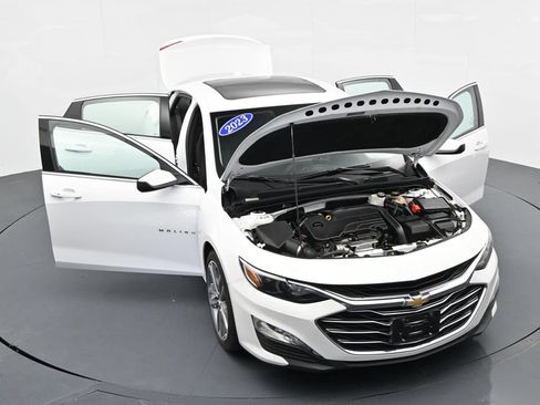 Used 2023 Chevrolet Malibu LT FWD image 33