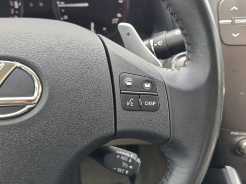Used 2010 Lexus IS 250C RWD image 25