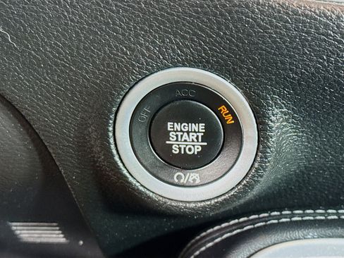 Used 2021 Dodge Challenger R/T Scat Pack image 21