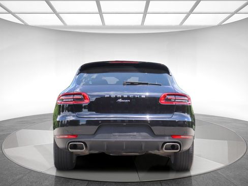 Used 2017 Porsche Macan AWD/4WD image 7