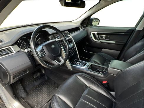 Used 2017 Land Rover Discovery Sport HSE AWD/4WD image 9