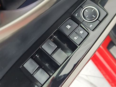 Used 2018 Lexus IS 300 w/ Accessory Package 2 image 17