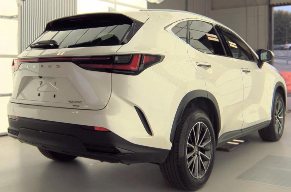 Used 2024 Lexus NX 350 AWD w/ Cold Area Package image 3