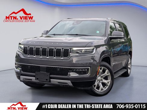 Used 2022 Jeep Wagoneer Series II AWD/4WD image 1