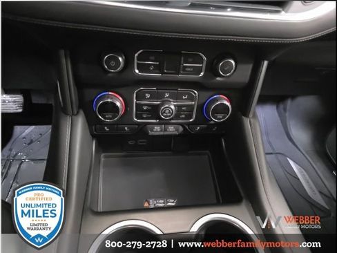 Used 2024 Chevrolet Tahoe Z71 w/ Luxury Package image 28