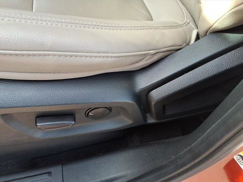 Used 2022 Ford Ranger Lariat w/ Equipment Group 501A High image 13