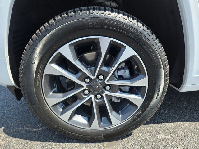 Used 2023 Jeep Grand Cherokee L Overland AWD/4WD image 48