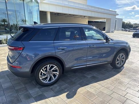 New 2026 Lincoln Corsair Premiere FWD image 2