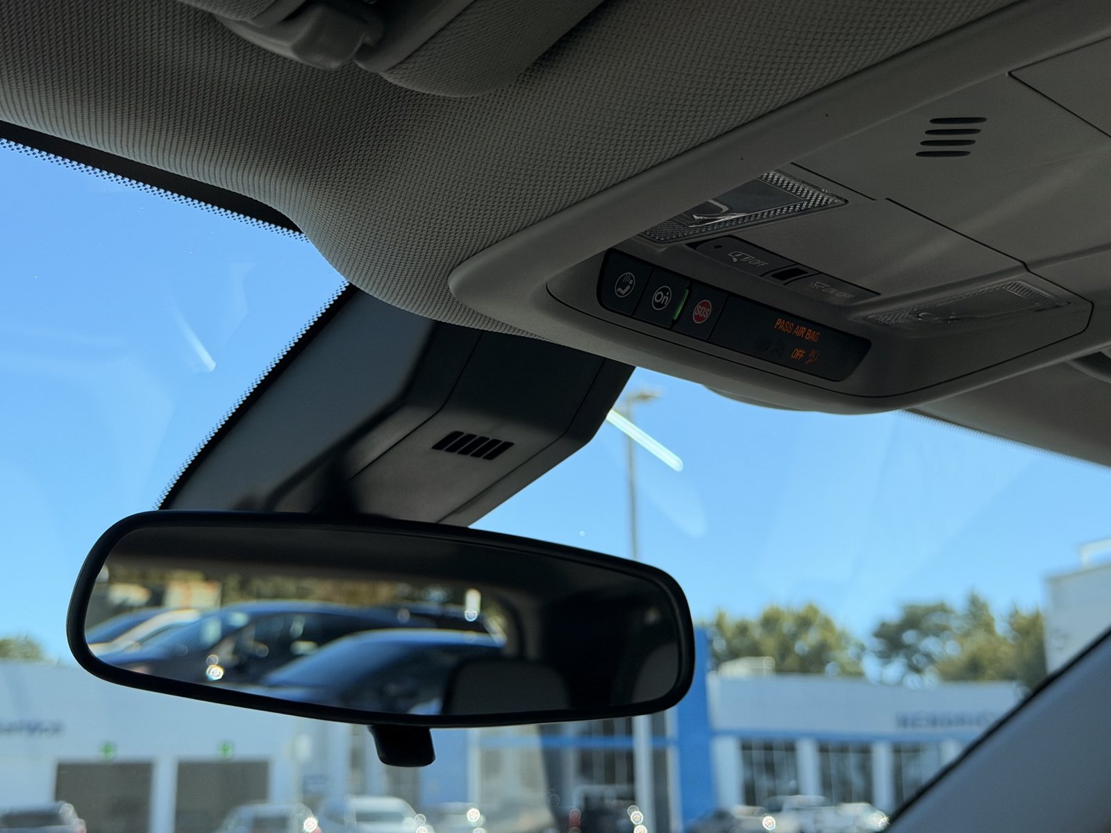 Used 2020 Chevrolet Equinox LS AWD/4WD image 26