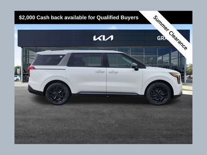 New 2026 Kia Carnival SX w/ SX Dark Edition Package