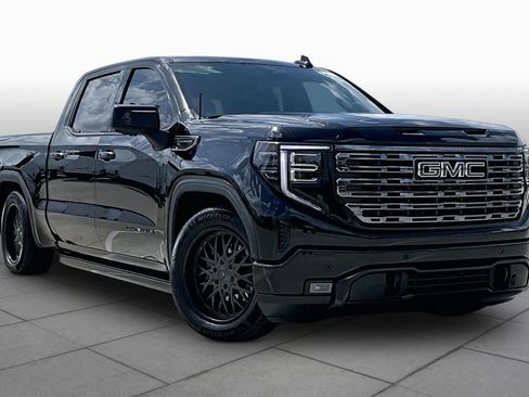 Used 2025 GMC Sierra 1500 Denali Ultimate AWD/4WD image 4