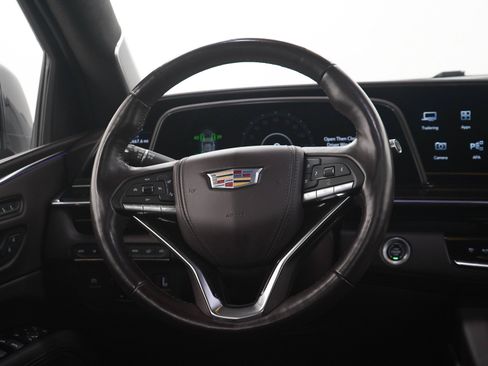 Used 2022 Cadillac Escalade Sport Platinum w/ Heavy-Duty Trailer Package AWD/4WD image 20