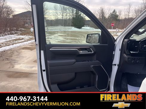 New 2025 Chevrolet Silverado 1500 LT image 13