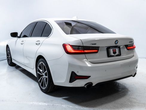 Used 2020 BMW 330i xDrive Sedan w/ Convenience Package image 3