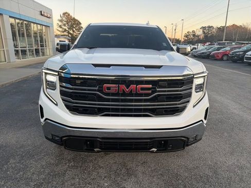 Used 2023 GMC Sierra 1500 SLT w/ SLT Premium Package image 8