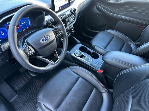 Used 2021 Ford Escape SEL w/ Technology Package AWD/4WD image 11