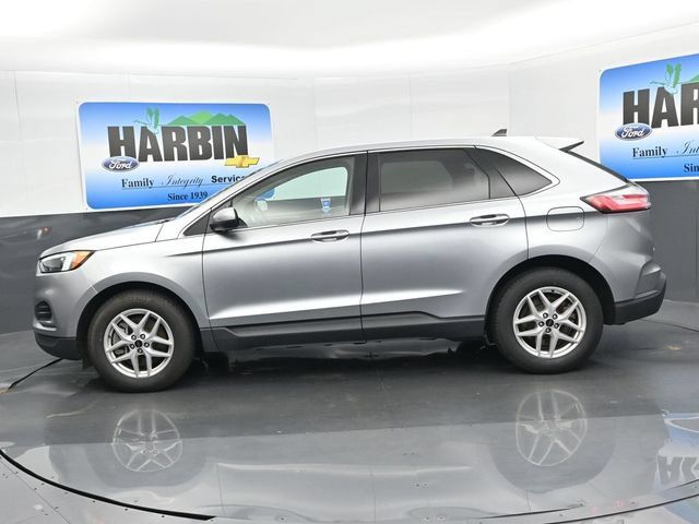 Used 2024 Ford Edge SEL AWD/4WD image 2