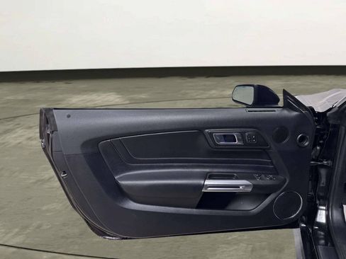 Used 2019 Ford Mustang GT Premium w/ GT Performance Package RWD image 12