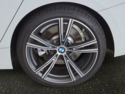 Used 2023 BMW 330i Sedan w/ Driving Assistance Package image 30