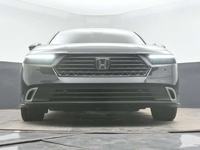 Used 2023 Honda Accord Touring image 30