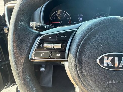 Used 2022 Kia Sportage LX FWD image 19