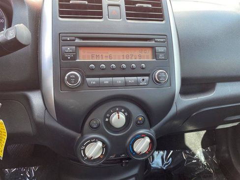 Used 2014 Nissan Versa Note SV FWD image 15