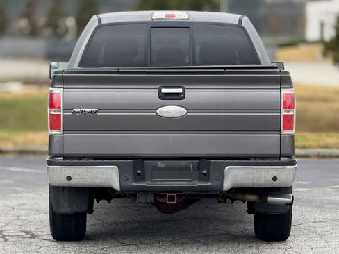 Used 2011 Ford F150 XLT w/ XLT Chrome Pkg image 4