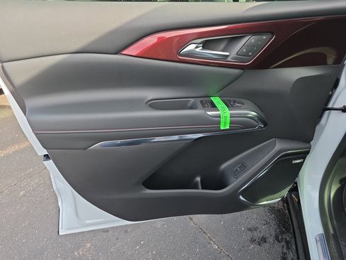 New 2026 Chevrolet Traverse RS w/ LPO, Floor Liner Package image 13