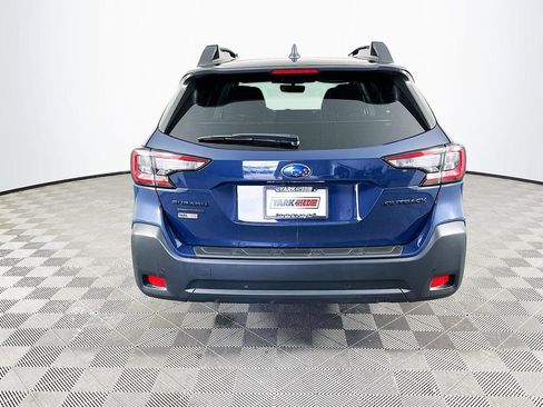 Certified 2025 Subaru Outback Onyx Edition image 9