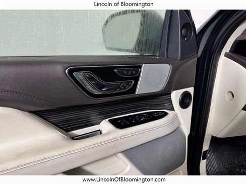 Certified 2023 Lincoln Navigator Black Label image 15