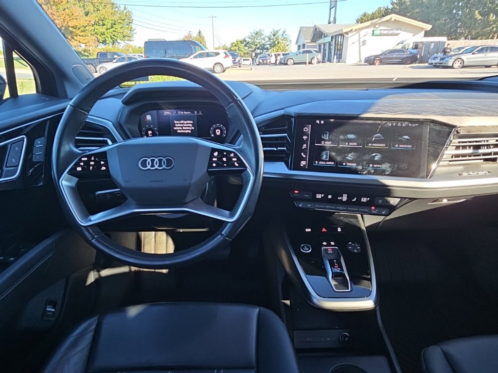 Used 2024 Audi Q4 e-tron Prestige AWD/4WD image 2
