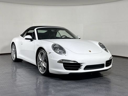 Certified 2014 Porsche 911 Carrera RWD image 9