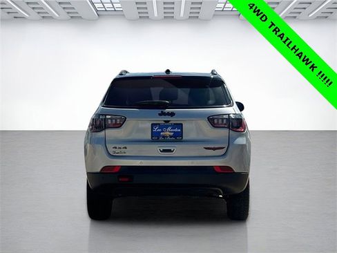 Used 2024 Jeep Compass Trailhawk image 6