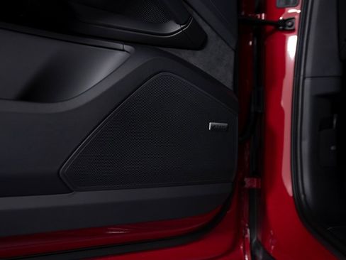 New 2026 Porsche Cayenne GTS image 15