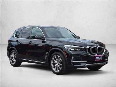 Used 2022 BMW X5 xDrive40i AWD/4WD image 3