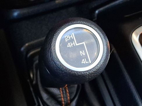 Used 2021 Jeep Gladiator Mojave w/ Dual Top Group image 24