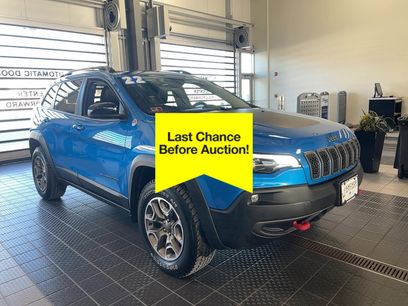 Used 2022 Jeep Cherokee Trailhawk w/ Sun, Sound & Nav Group