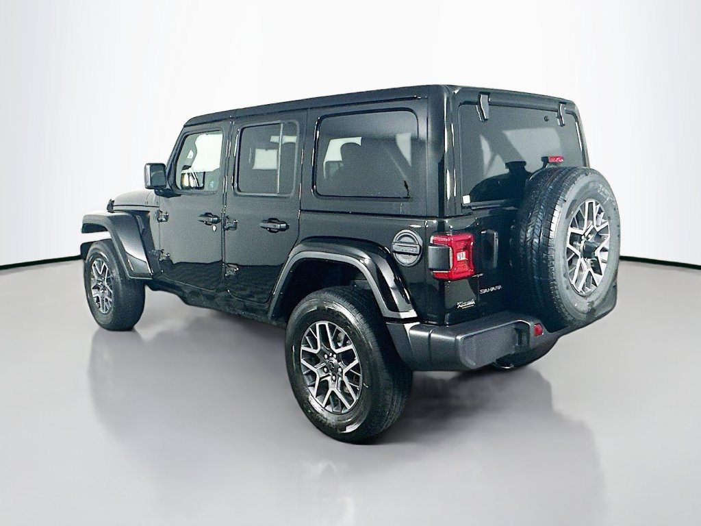 New 2025 Jeep Wrangler Unlimited Sahara AWD/4WD image 5