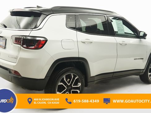 Used 2024 Jeep Compass Limited image 6