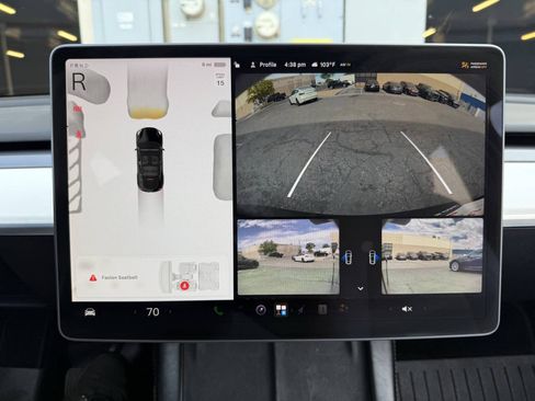 Used 2023 Tesla Model Y Long Range AWD/4WD image 5