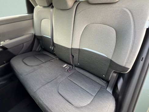 New 2027 Kia Seltos S FWD image 10