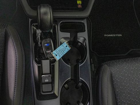 Used 2026 Subaru Forester Premium AWD/4WD image 28