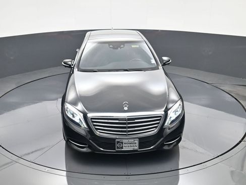 Used 2017 Mercedes-Benz S 550 4MATIC Sedan image 26
