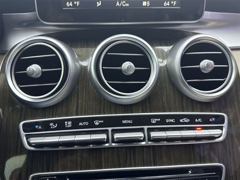 Used 2016 Mercedes-Benz C 300 Sedan image 23