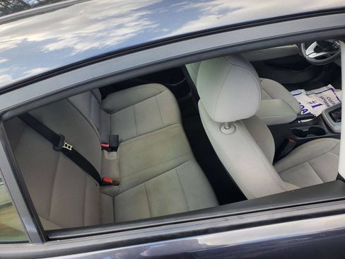 Used 2020 Hyundai Elantra SEL image 6